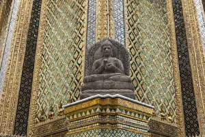 Wat Phra Kaeo Prints: Buddha statue, Phra Mondop, Wat Phra Kaeo or Wat Phra Kaew