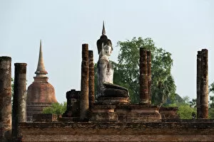 Images Dated 27th April 2017: Buddha statues at Wat Mahathat Sukhothai, Thailand