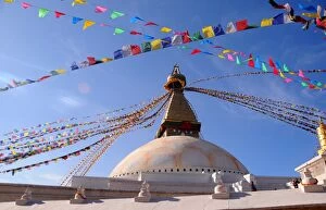 Images Dated 2nd February 2014: The Buddhist stupa of Boudhanath, Kathmandu, Nepal