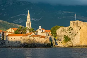 Images Dated 7th September 2014: Budva, ancient walls and red tiled roof Montenegro