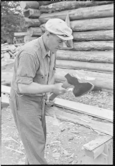 Log Cabin Prints: Building a Log Cabin
