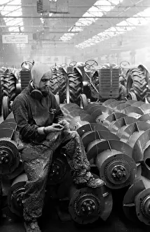 Headphones Prints: Building Tractors