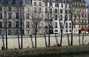 Images Dated 15th May 2016: Buildings on Ile Saint-Louis