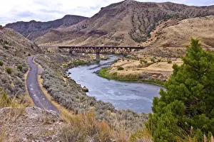 Burlington Northern Santa Fe Bridge over Bighorn River and Wind River Canyon, Wyoming, USA