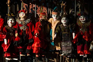 Images Dated 10th December 2014: Burmese puppets