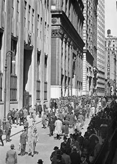 Office Building Prints: Busy Day on Wall Street