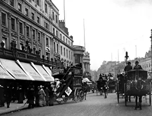 Transport Europe Prints: Busy Regent Street 1905