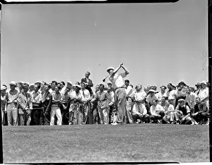 Queens Prints: Byron Nelson Teeing Off