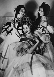 The Stage Gallery: Cabaret Girls