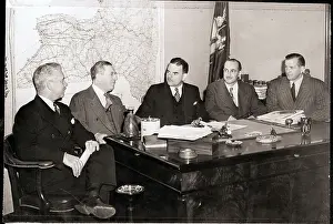 Thomas E Prints: Cabinet Members Meeting with Thomas Dewey