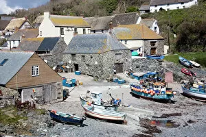 Images Dated 10th April 2008: Cadgwith Cove, Cornwall, England