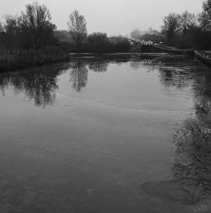 Images Dated 6th February 2012: Caen hill locks