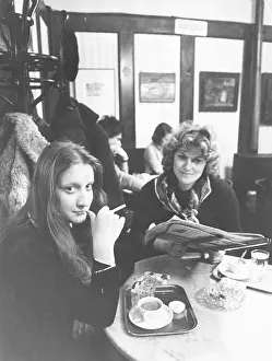 Smoking Prints: Café Hawelka in Vienna