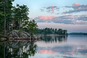 Images Dated 14th September 2017: Calm summer morning on St. Lawrence River, Thousand Islands, New York State, USA