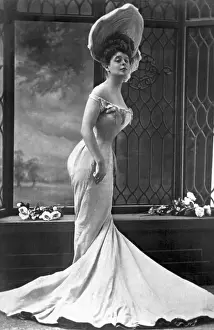 Corset Prints: Camille Clifford, the Original Gibson Girl