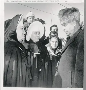 Ontario Prints: Canadian Leader and Nuns