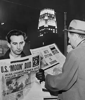 Toronto Prints: Canadian Residents Reading Headlines
