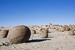 Cloudless Prints: Cancha de Bochas - round stones at National Park Parque Provincial Ischigualasto
