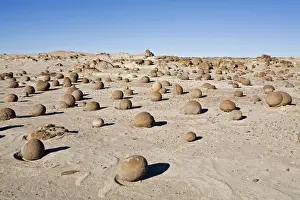 Cloudless Prints: Cancha de Bochas - round stones at National Park Parque Provincial Ischigualasto