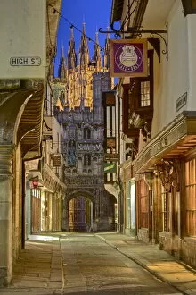 Images Dated 5th April 2012: Canterbury cathedral