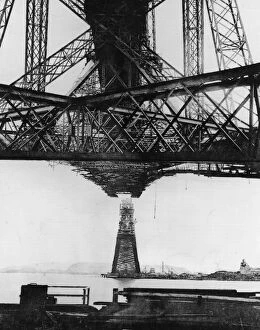 Forth Railway Bridge Collection: Cantilever