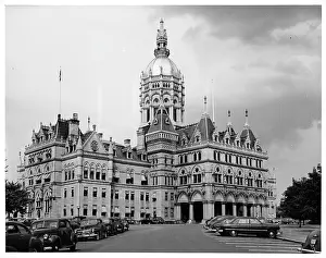 Lac0047 Prints: Capitol Dome In Hartford, Connecticut