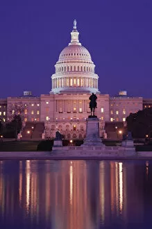 US Capital Hill Building Collection: Capitol Hill at night