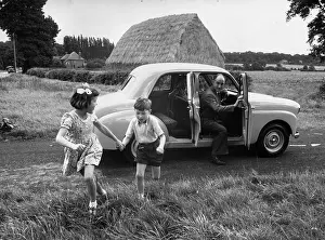 Saloon Car Prints: Car For Family