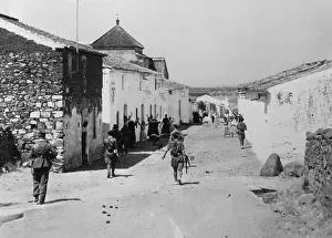 Badajoz Province Prints: Carlists Arriving at Scene of Rebel Victory