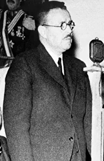 Socialist Prints: Carlos Ibanez Del Campo Delivers a Speech