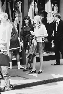 Carnaby Street Shoppers