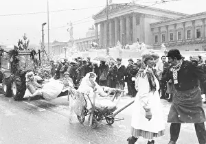 Carnival Prints: Carnival parade in Vienna 1983