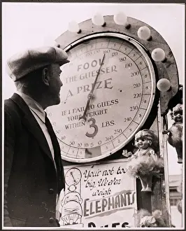 Carnival Prints: Carnival Weight Guessing Machine