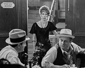 Huty33498 Prints: Carol Burnett On Set