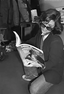Carrie Fisher Reading Book