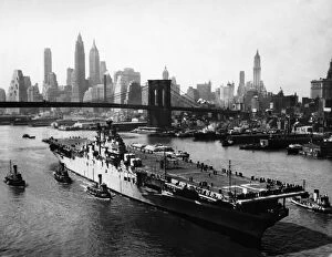 East River Collection: Carrier Leyte in New York