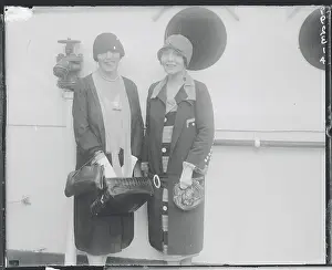 Carroll McComas and Lenore Harris