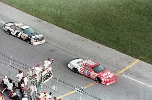 Nascar Prints: Cars at Finish of Daytona 500