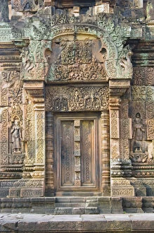 Images Dated 29th January 2008: Carved walls at Banteay Prei Temple, Angkor