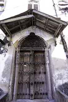 Zanzibar Prints: Carved wooden doors in Stone Town