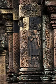 Images Dated 20th October 2012: Carving in Banteay Srei, Angkor