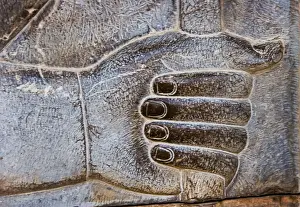 Persepolis Prints: Carving on stone at Persepolis