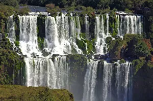 Images Dated 17th April 2008: Cascades of the Iguazu Waterfalls Argentina Brazil