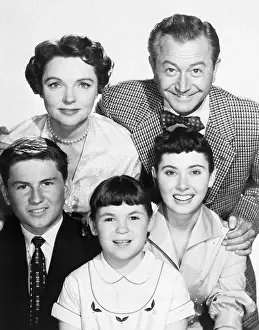 Short Sleeved Prints: The Cast of Father Knows Best