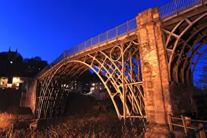 cast iron bridge, river Severn, Ironbridge town