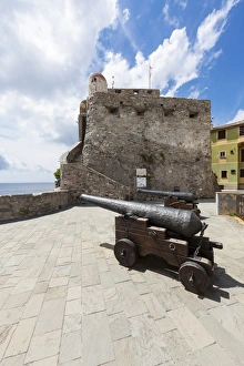 Images Dated 3rd July 2013: Castello della Dragonara in Camogli Fortress, Province of Genoa, Liguria, Italian Riviera