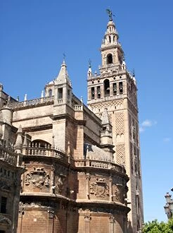 Gothic Style Gallery: Cathedral of the Giralda in Seville, Spain