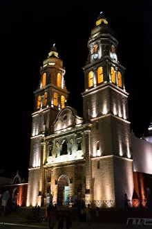Images Dated 6th January 2016: Cathedral at night, Campeche