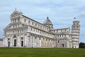 Images Dated 28th September 2015: Cattedrale Di Pisa & Leaning Tower Of Pisa