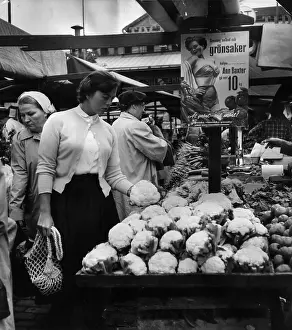 Market Stall Prints: Cauliflower Choice
